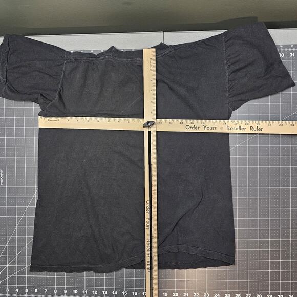 Vintage Barbed Wire Skull Tshirt Small Wild Oats 80s Punk Metal Grunge Skater - Picture 8 of 10